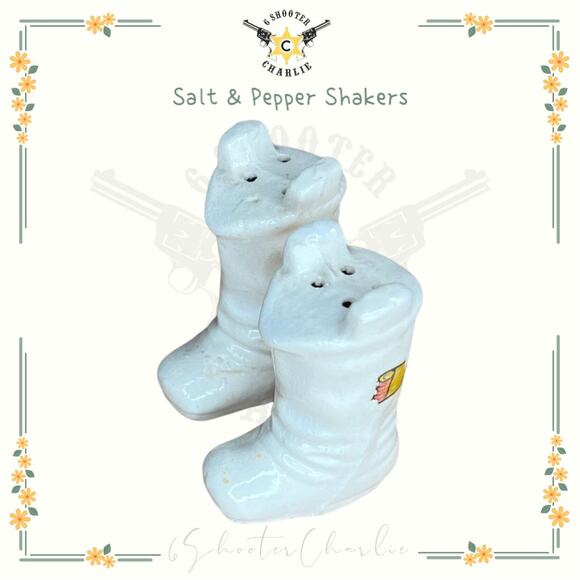 Vintage Porcelain White Cowboy Boot Salt N Pepper Shakers Made in Japan 2.5" - Picture 1 of 7
